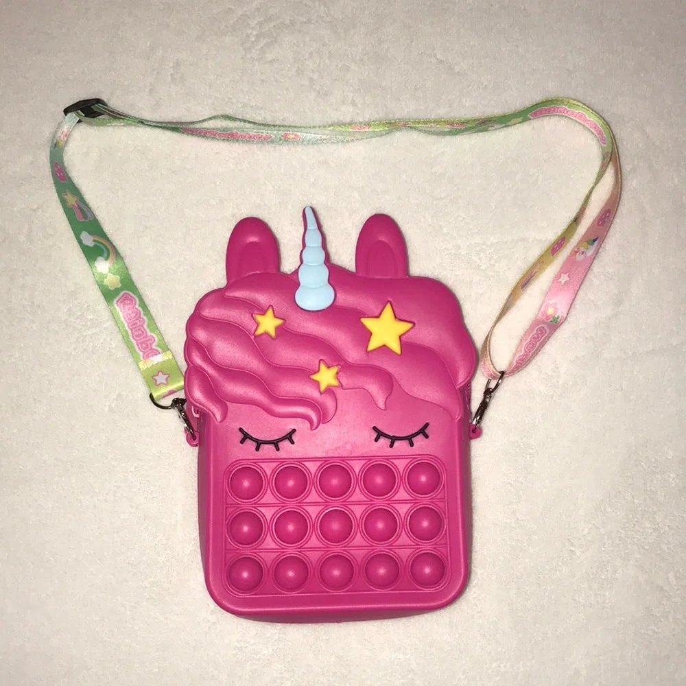 ✅ NWOT Unicorn Purse